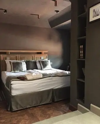 Comfort Tek Büyük veya İki Ayrı Yataklı Oda