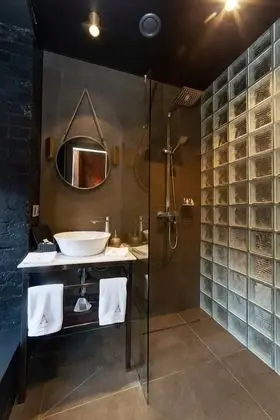 Standard Tek Büyük veya İki Ayrı Yataklı Oda