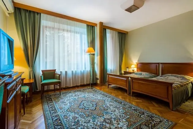 Deluxe İki Ayrı Yataklı Oda