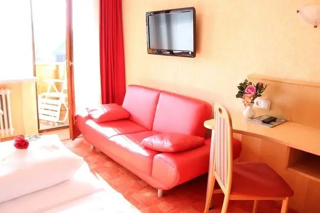 Üç Kişilik Oda, Balkon