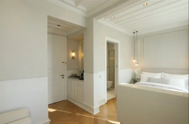 Deluxe Oda, Kısmi Deniz Manzaralı, Balkonlu