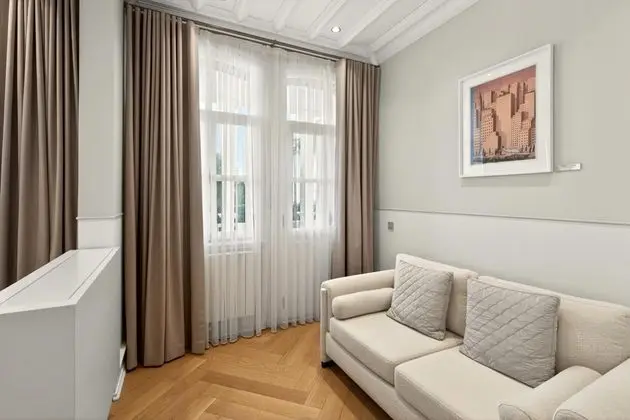 Deluxe Oda, Kısmi Deniz Manzaralı, Balkonlu