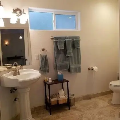 Kır Evi, Özel Banyo (Arbor Rouge Guest Cottage)