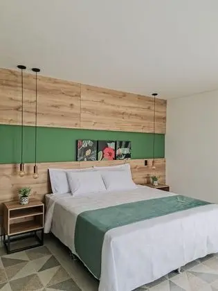 Superior Stüdyo Süit, Sıcak Su Havuzu