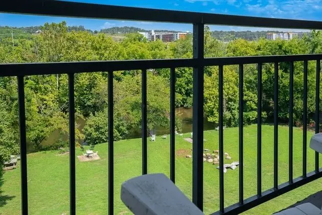 Balcony River View Superior King (No Pets)
