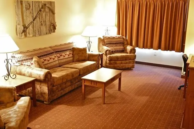 Suite, 2 Bedrooms, Accessible with Kitchen and Living room