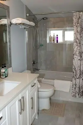 Oda, 1 Büyük (Queen) Boy Yatak, Sigara İçilmez, Özel Banyo