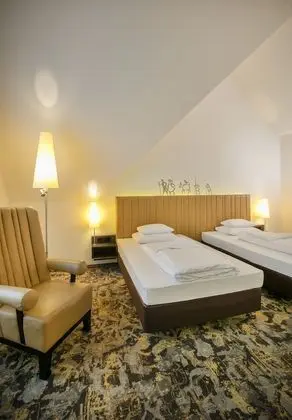Comfort Tek Büyük veya İki Ayrı Yataklı Oda