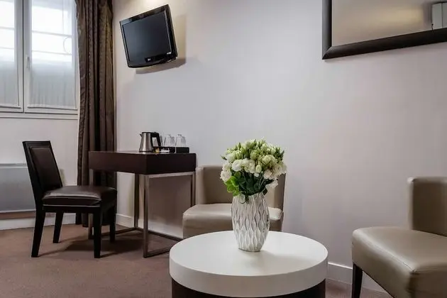 Superior Tek Büyük veya İki Ayrı Yataklı Oda