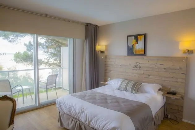 Tek Büyük Yataklı Oda, Teras, Deniz Manzaralı