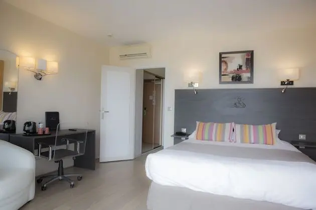 Tek Büyük Yataklı Oda, Teras, Deniz Manzaralı