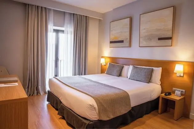 Habitación con Cama Matrimonial, Vistas a la Ciudad