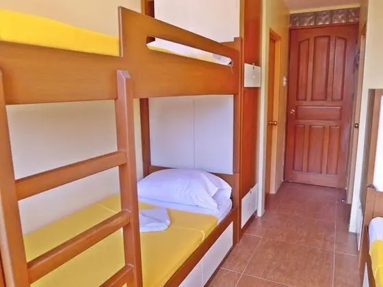 Üç Kişilik Oda
