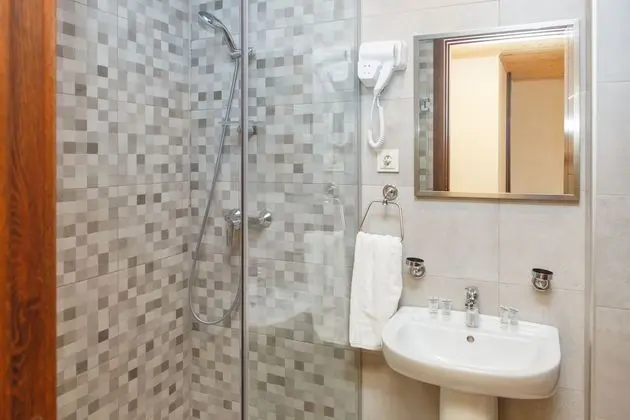 Standard Üç Kişilik Oda