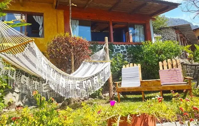 Deluxe Kulübe, 1 Büyük (Queen) Boy Yatak, Göl Manzaralı