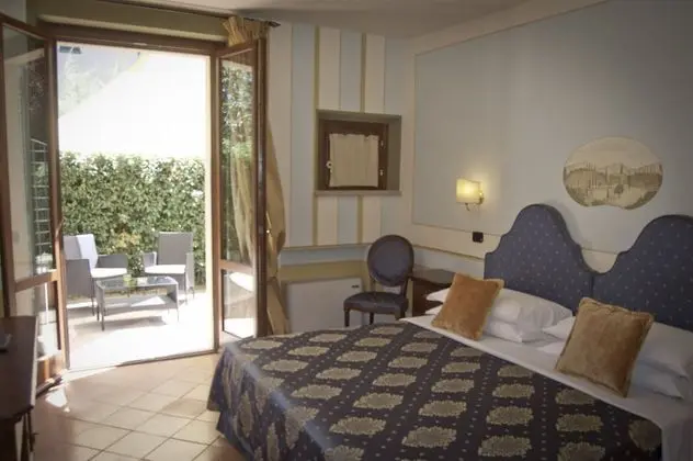 Tek Büyük Yataklı Oda