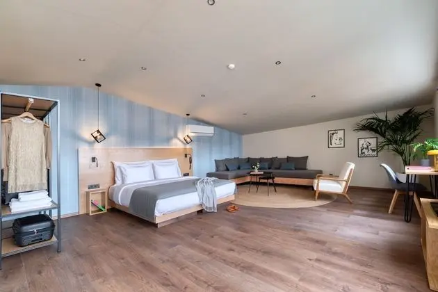 Terrace Suite (Acropolis View)