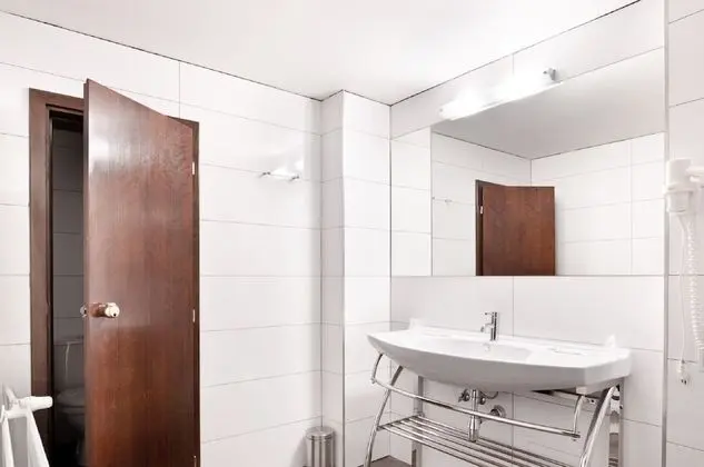 Luxury Tek Büyük Yataklı Oda