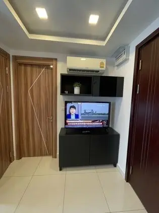 One Bedroom Apartment