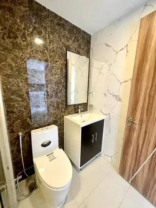One Bedroom Apartment