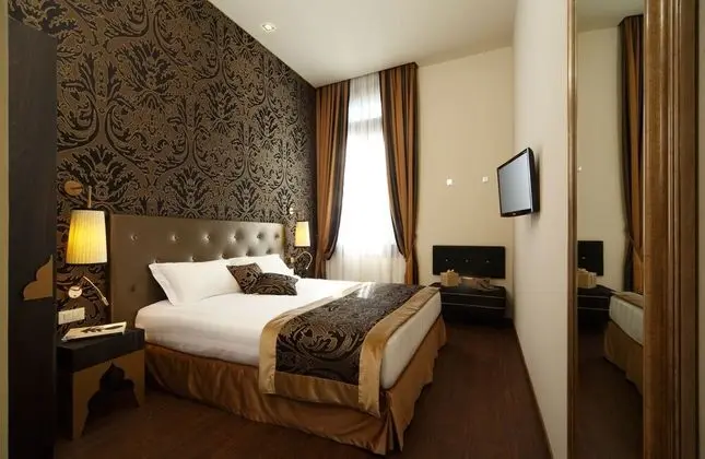 Deluxe Tek Büyük veya İki Ayrı Yataklı Oda