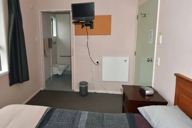 Tek Büyük Yataklı Oda, Banyolu/Duşlu