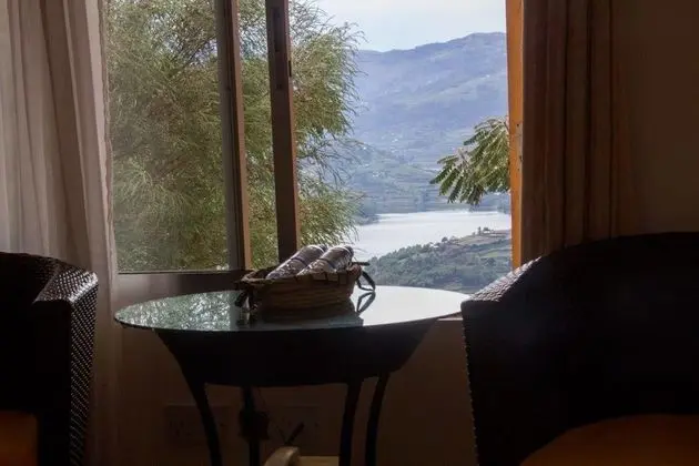 Kır Evi, 1 En Büyük (King) Boy Yatak, Sigara İçilebilir, Göl Manzaralı
