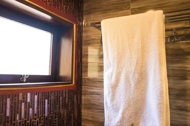 Kır Evi, 1 En Büyük (King) Boy Yatak, Sigara İçilebilir, Göl Manzaralı