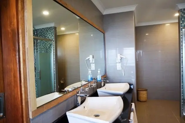 Kır Evi, 1 En Büyük (King) Boy Yatak, Sigara İçilebilir, Göl Manzaralı