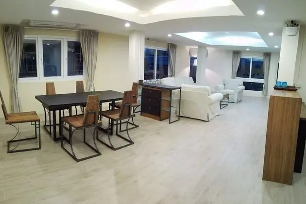 Deluxe Executive Suite
