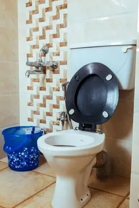 Economy Tek Büyük Yataklı Oda