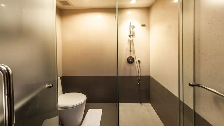 Balcony Suite