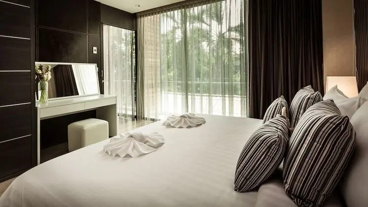 One Bedroom Suite