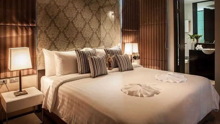 One Bedroom Suite