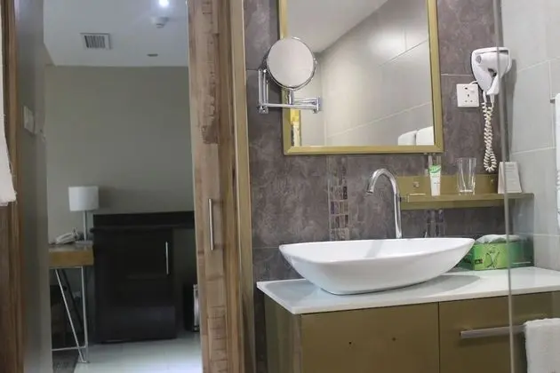 Single Suite