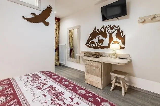 Tek Büyük Yataklı Oda, Balkon
