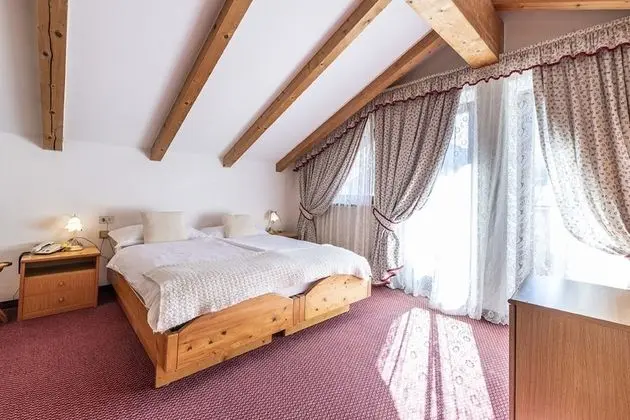 Üç Kişilik Oda, Balkon