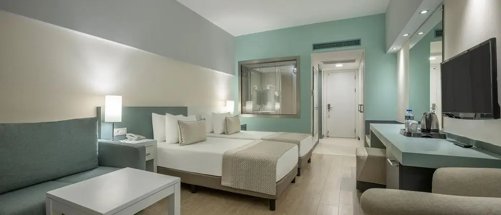 https://images.etstur.com/files/images/hotelImages/TR/92797/l/Arcanus-Side-Resort-Oda-362699.jpg