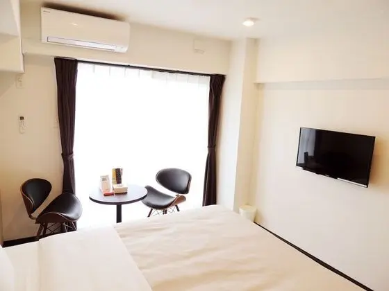 Tek Büyük Yataklı Oda, Sigara İçilmez