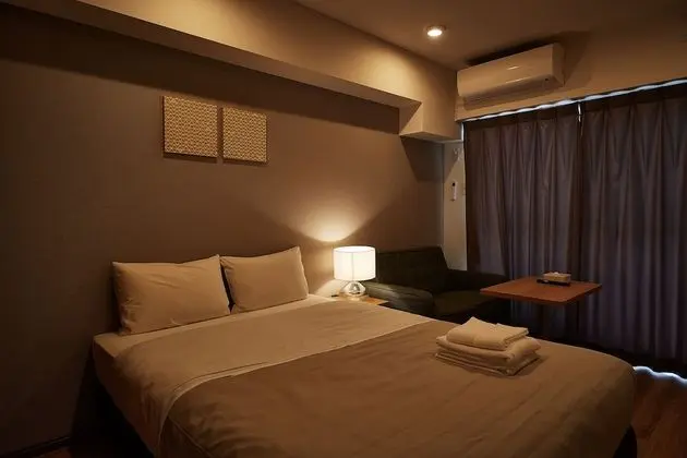 Tek Büyük Yataklı Oda, Sigara İçilmez