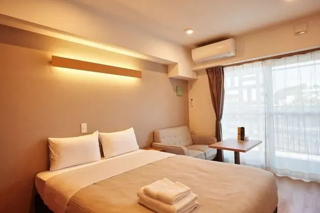 Tek Büyük Yataklı Oda, Sigara İçilmez