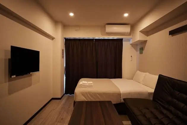 Tek Büyük Yataklı Oda, Sigara İçilmez