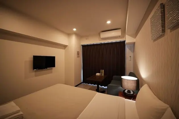 Tek Büyük Yataklı Oda, Sigara İçilmez