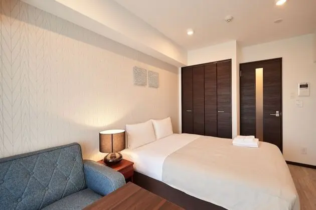 Tek Büyük Yataklı Oda, Sigara İçilmez