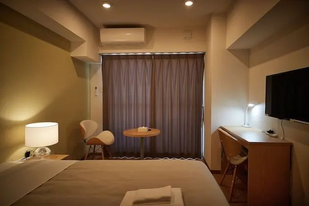 Tek Kişilik Oda, Sigara İçilmez