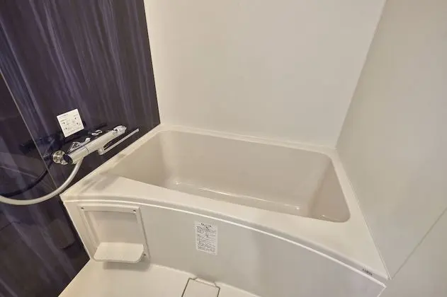 Tek Kişilik Oda, Sigara İçilmez