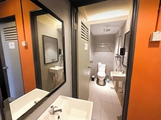 Design Ortak Ranzalı Oda, Sadece kadınlar için