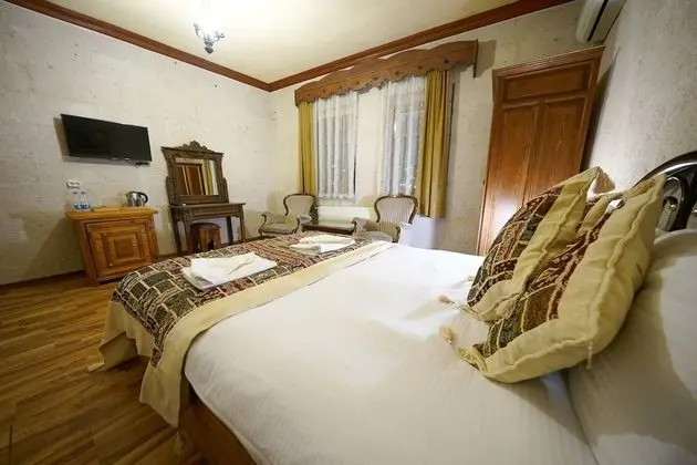 Comfort Tek Büyük Yataklı Oda