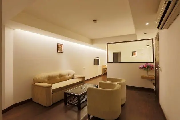 Super Deluxe Room