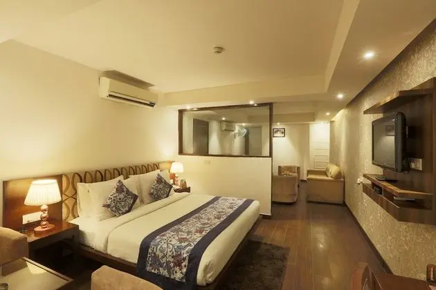 Super Deluxe Room